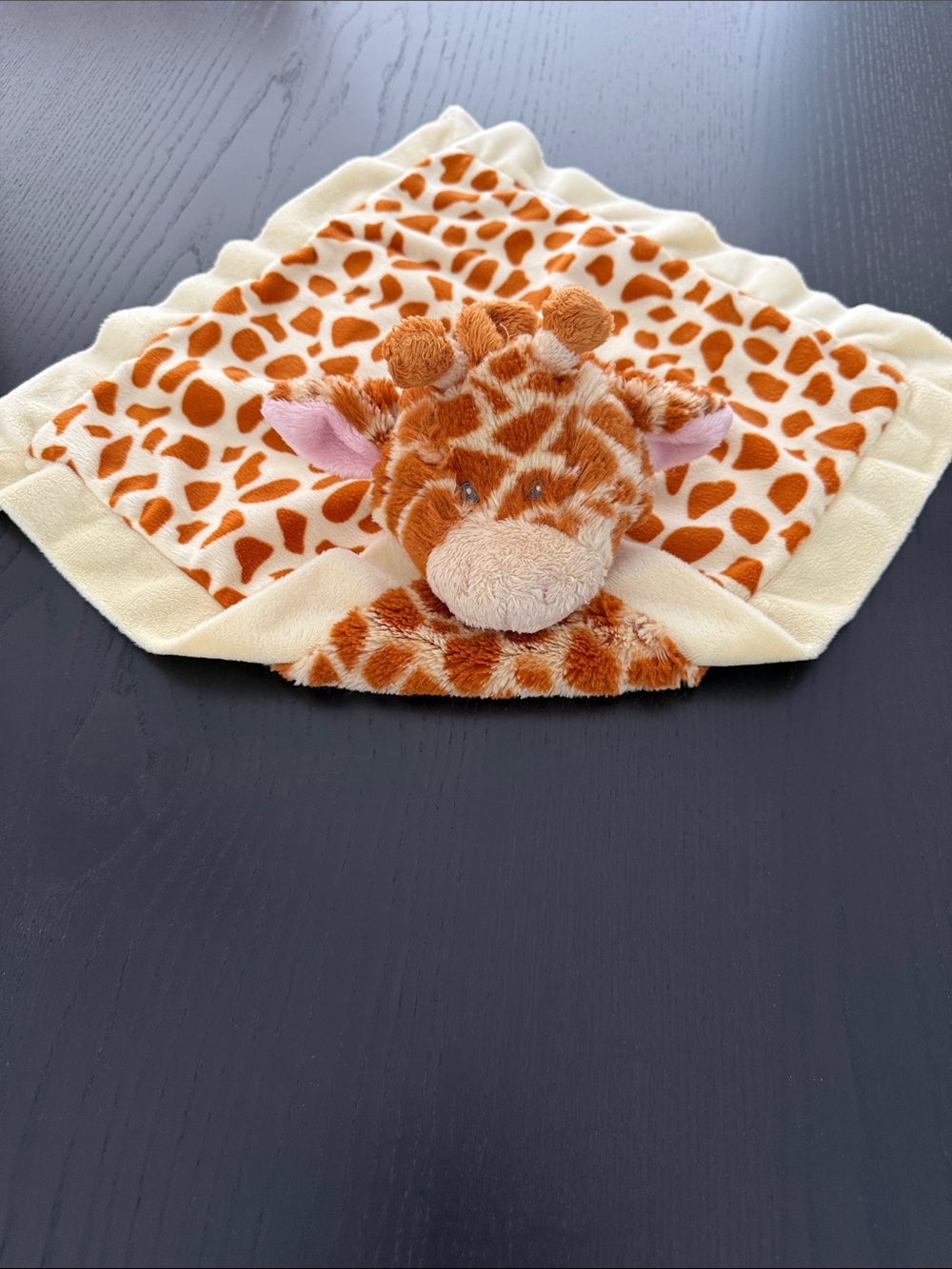 Unbranded. Plush Giraffe Comfort Blanket -